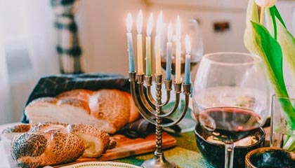 绝地反击！强队逆转获胜续写冠军争夺历史，绝地反击上演惊天逆转